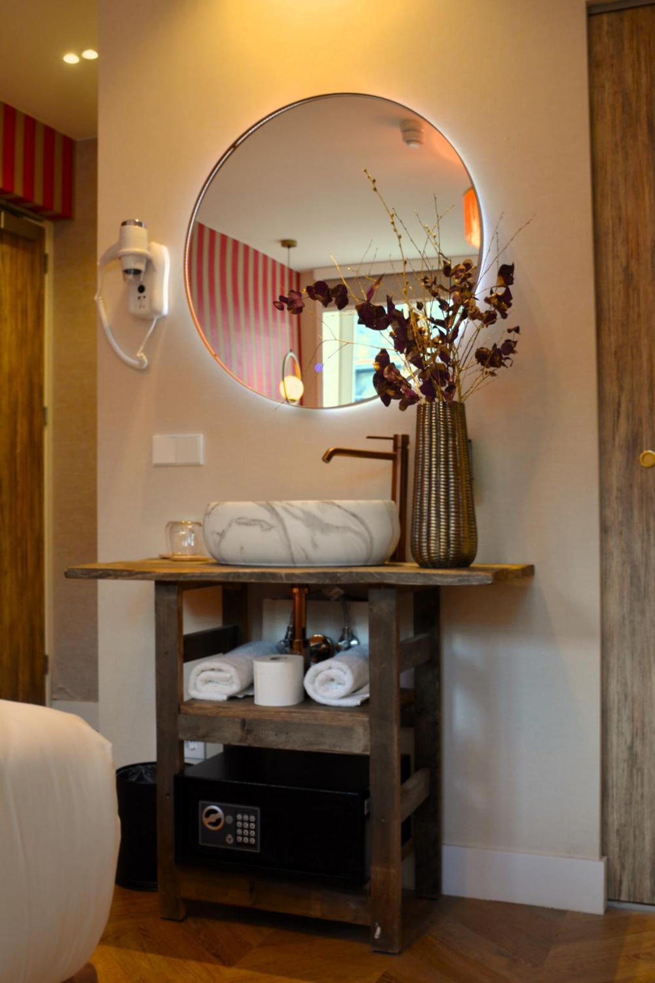 The Lif Boutique Hotel Amsterdam Bagian luar foto